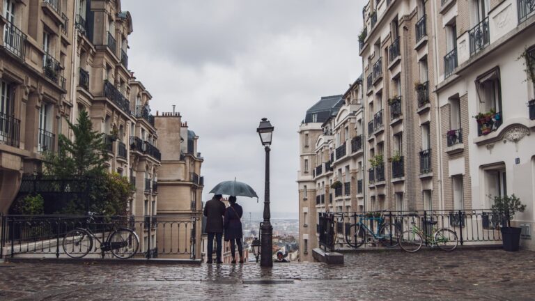 Les loyers en Île-de-France atteignent 50 % des revenus des ménages modestes à Paris.