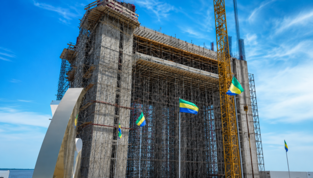 Monument Damas Aléka : État des travaux et enjeux pour le patrimoine gabonais