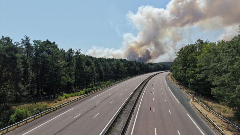 Incendies de Fontainebleau : réouverture de l’A6 prévue ce jeudi.