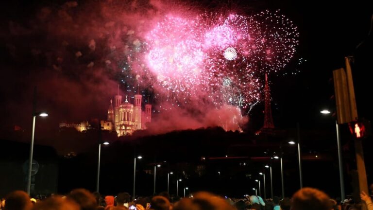 Feux d’artifice du 14-Juillet interdits dans le Rhône, celui de Lyon maintenu.