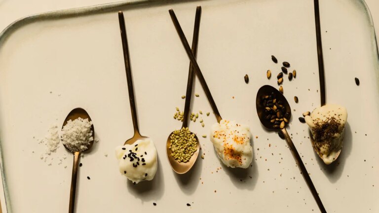 Les 10 glaciers les plus originaux de Paris selon des experts en gastronomie.