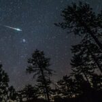 La vie des étoiles filantes des Perséides : un voyage de milliards de miles et des milliers d’années.