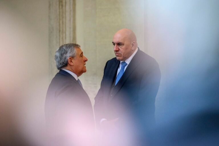La Commission européenne critique l’Italie pour son retard dans les prêts de défense SAFE.