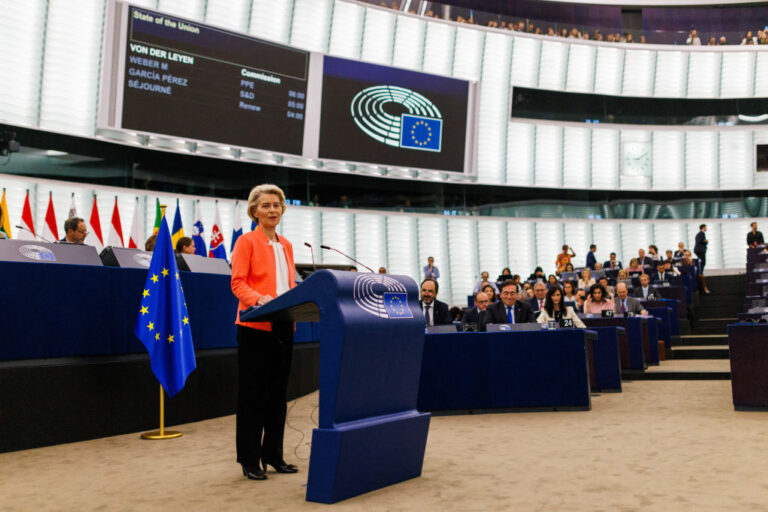 L’UE envisage d’interdire l’accès aux réseaux sociaux pour les enfants.