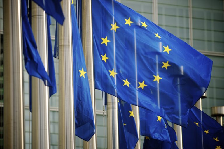 La Commission européenne propose d’harmoniser les règles des marchés publics dans l’UE.