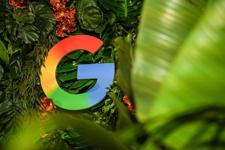 Google condamné à une amende de 890 millions d’euros pour pratiques anticoncurrentielles.