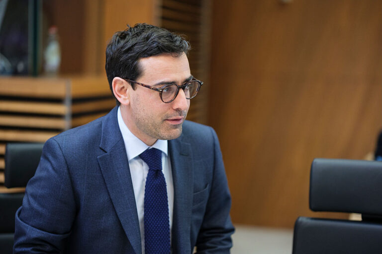 L’UE renforce ses mesures de défense commerciale face aux pratiques chinoises.