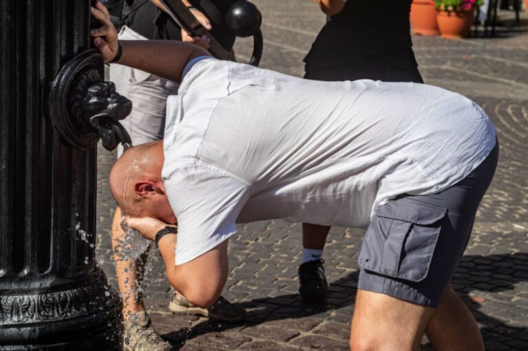 Chaleurs extrêmes en Europe : le changement climatique exacerbe les risques sanitaires.
