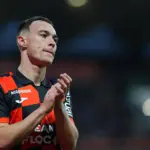 RC Lens réalise un transfert de 20 millions d&rsquo;euros pour un joueur en Ligue 1.