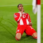 Olise refuse le Real Madrid, le Bayern sécurise son avenir avec un nouveau contrat.