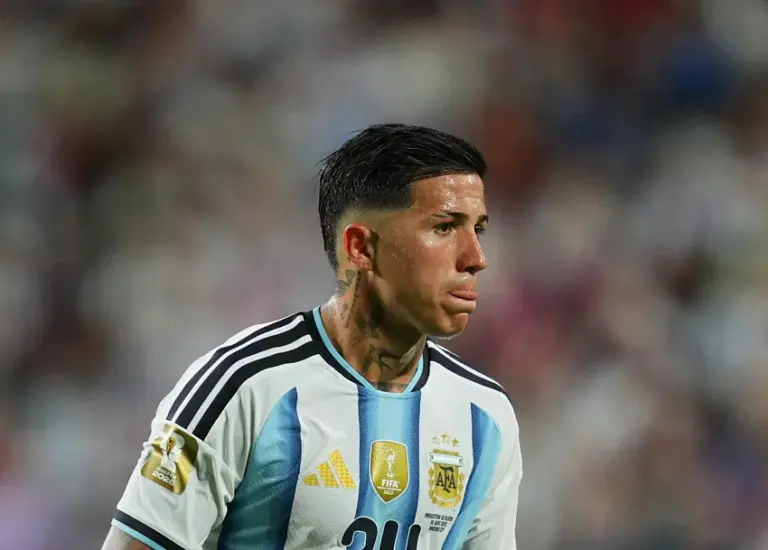 Enzo Fernandez répond aux intérêts du Real Madrid pour un transfert potentiel.