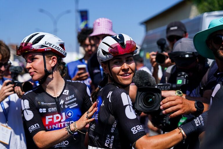 Le Tour de France Femmes confronte les cyclistes aux défis du Géant de Provence.