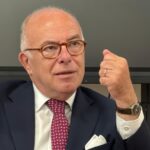 Bernard Cazeneuve propose un plan pour restaurer la France et privilégier la conviction.