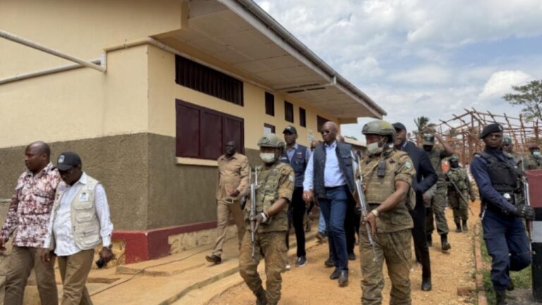 Ebola en RDC : le ministre de la Santé souligne l’importance de limiter la mobilité à Kisangani.