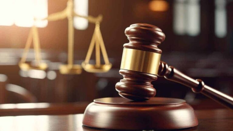 Alger : un homme condamné à 25 ans de prison pour vol à la machette.