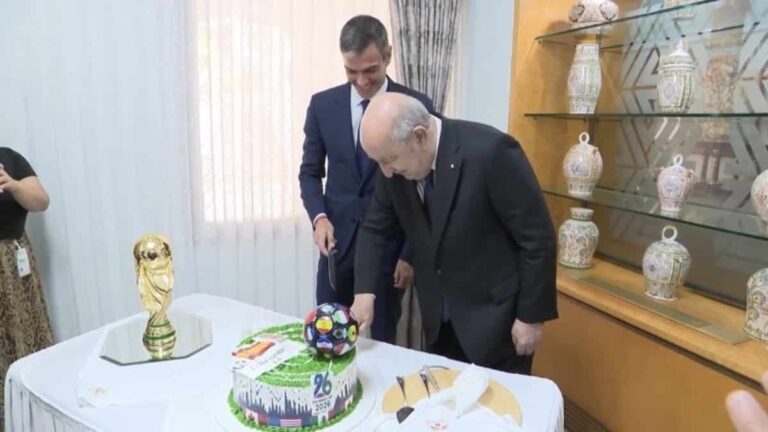 Pedro Sanchez et Tebboune célèbrent le titre de l’Espagne à la Coupe du monde 2026
