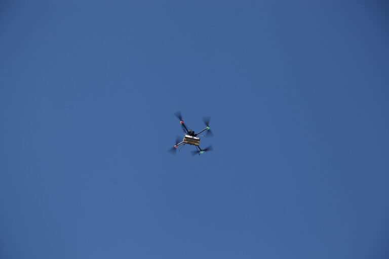 Transport médical par drone : première opération entre Aix et Pertuis en France.