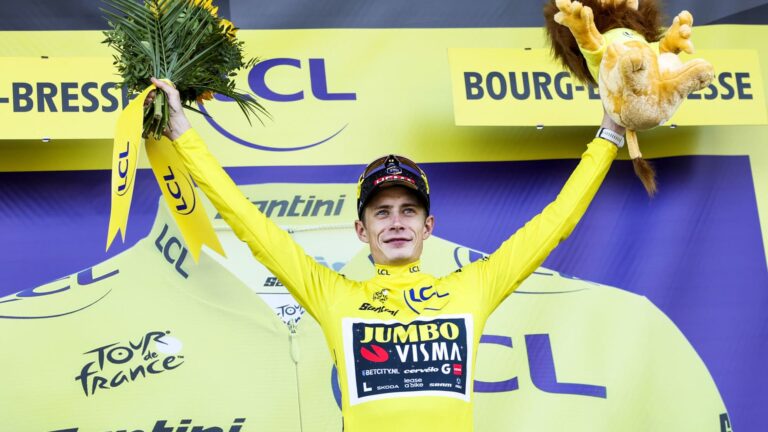 Jonas Vingegaard remporte le Tour de France et renforce la domination danoise en cyclisme.