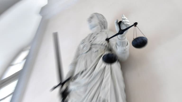 Laurent Degallais, maire de Valenciennes, voit son recours rejeté après condamnation.