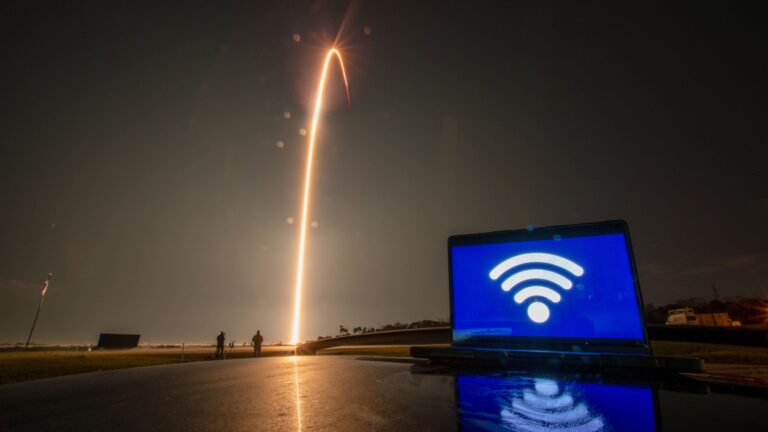Des astronautes d’Artemis III transmettent des vidéos 4K depuis Orion via Starlink.