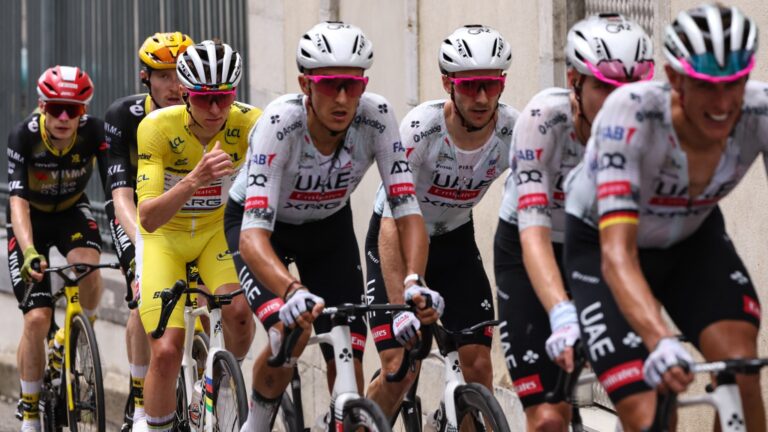 Échappée de Grégoire et Vauquelin lors de la 4e étape du Tour de France, suivez en direct.