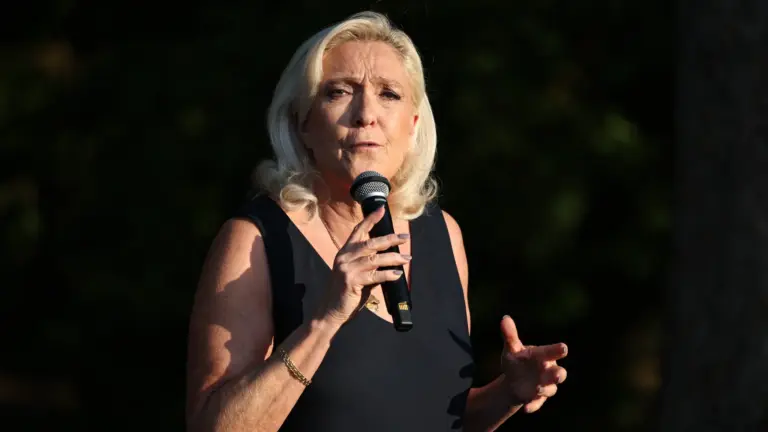 Nouveau piratage au Rassemblement National : le compte X compromis après celui de Marine Le Pen.