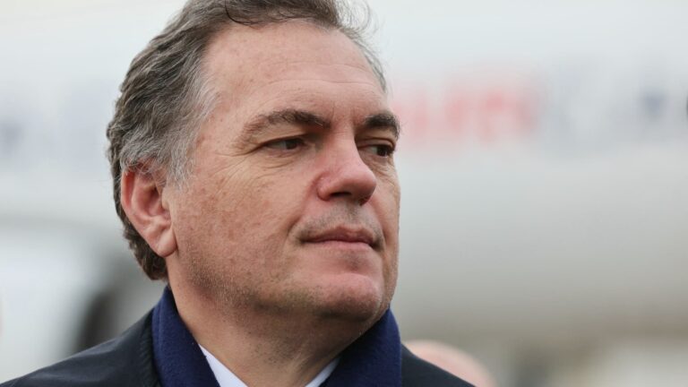 Le gouvernement français souhaite alléger les règles d’homologation des nouveaux trains pour réduire les retards.