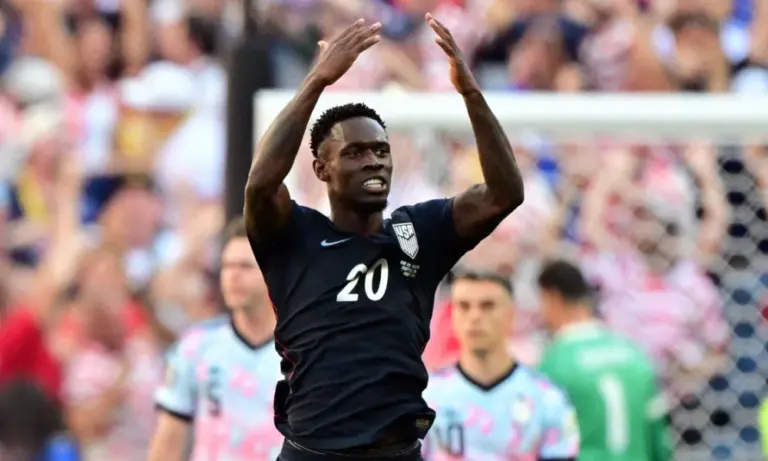 États-Unis vs Belgique : De Ketelaere se distingue, Balogun déçoit lors du match.