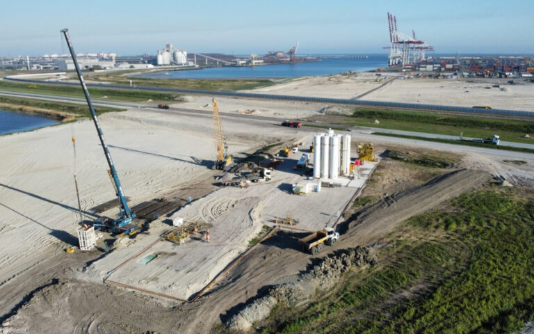 Le chantier du deuxième terminal à conteneurs de Dunkerque débute pour le port français.