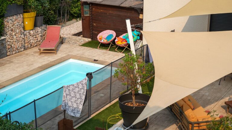 Alerte canicule : les annonces immobilières avec climatisation doublent face à la chaleur.