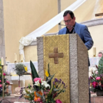 Incendies : Max Bauer rend hommage aux victimes à La Garde par une cérémonie officielle.