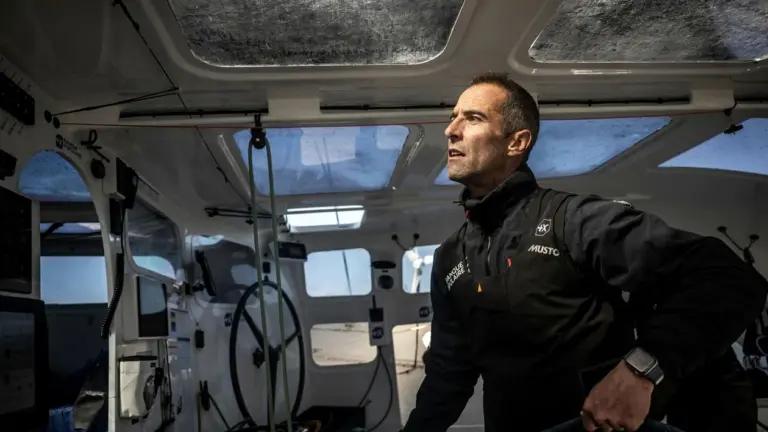 Armel Le Cléac’h critique le changement de support au Solitaire du Figaro