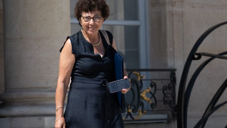 Déplacement de la ministre de l’Écologie en plein canicule : tensions autour du choix du traiteur.