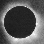Première photographie d&rsquo;une éclipse solaire totale réalisée par un daguerréotypiste prussien.
