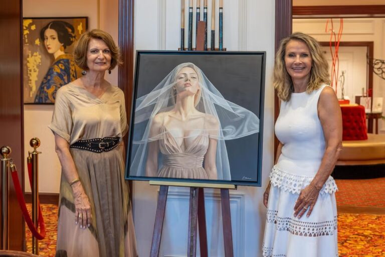 Quatre artistes sélectionnés parmi 92 candidatures exposent leurs œuvres dans des hôtels de Nice.