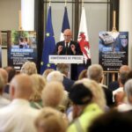 Démontage du hangar Amazon Océanice sur le port de Nice prévu sous la mairie d&rsquo;Éric Ciotti.
