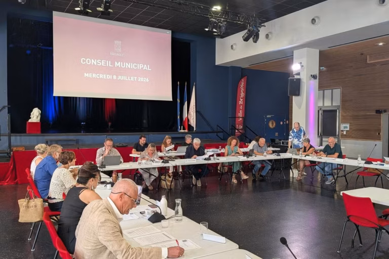 Brignoles : échanges sur voirie et stationnement lors du dernier conseil municipal avant congés