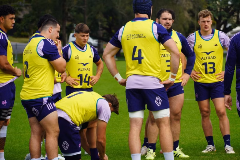 Toulon améliore les performances de Mathis Ferté grâce à des ballons hauts et des décisions tactiques.
