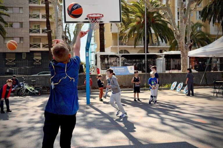 Menton : le service jeunesse sollicité, associations mobilisées pour événements sportifs et culturels.