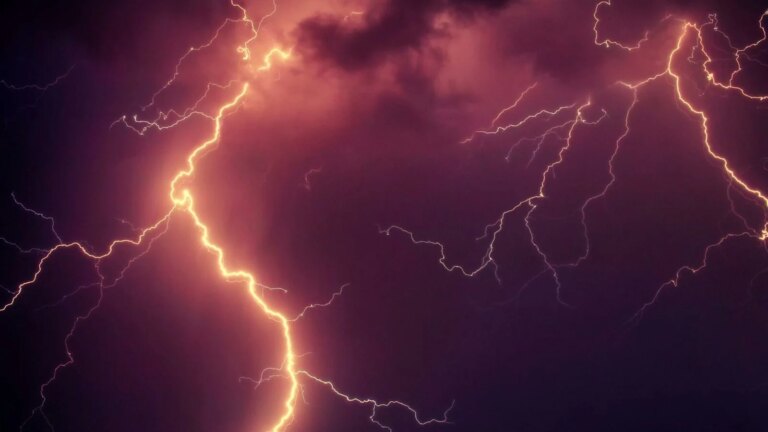 Des orages violents attendus dans 47 départements français ce jeudi.