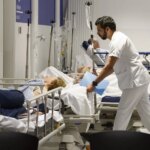 Canicule annoncée : hôpitaux confrontés à l&rsquo;angoisse et à l&rsquo;épuisement des patients.