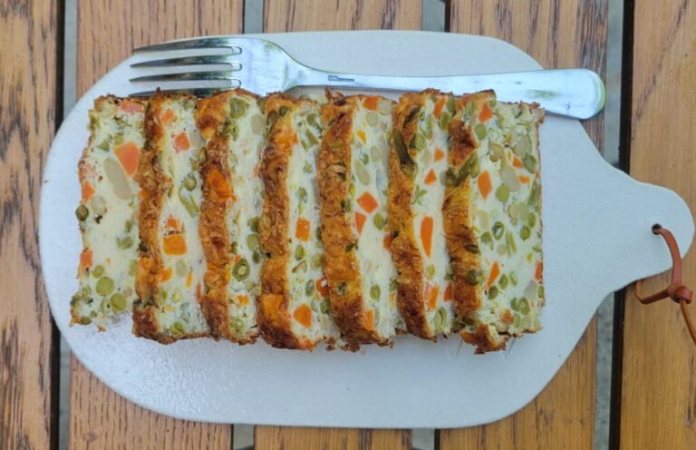 Mise en avant du pain de macédoine de légumes dans la gastronomie locale en Europe