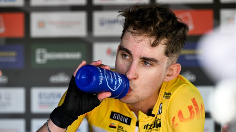 Tour de France 2026 : Paul Seixas, leader à 19 ans, redéfinit le rôle du coureur.