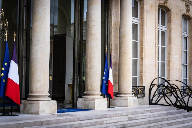 Élection présidentielle en France : dates fixées au 18 avril et 2 mai 2027.