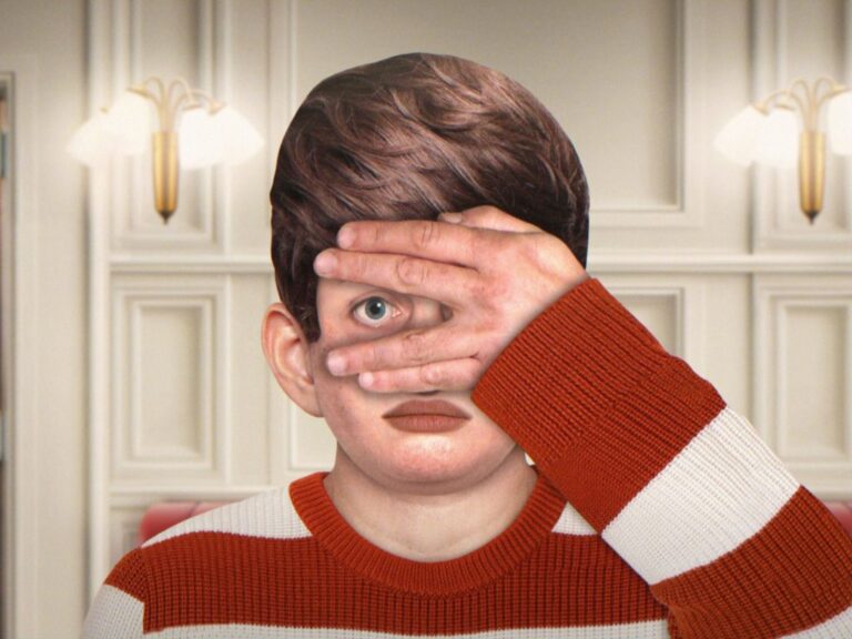 Malaise TV envisage une adaptation cinématographique avec Blaise comme protagoniste.