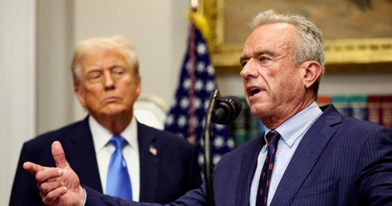 Robert Kennedy Jr. remet en question la position de Donald Trump sur la vaccination