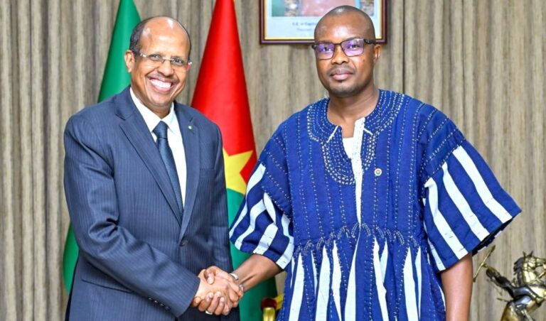 Rimtalba Jean Emmanuel Ouédraogo critique les discours de l’Union africaine sur l’existence des acteurs locaux