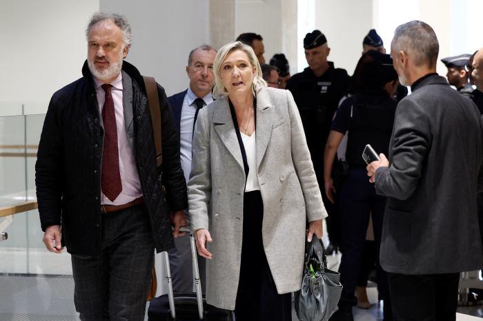 Marine Le Pen : la République des juges. jusqu'au jugement