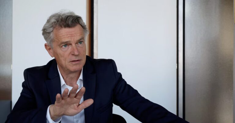 Présidentielle 2027 : Fabien Roussel s’oppose à Jean-Luc Mélenchon sur des enjeux clés