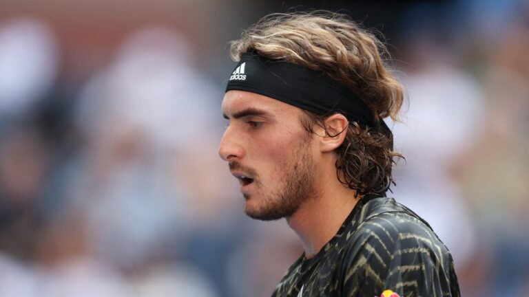 Stefanos Tsitsipas éliminé au premier tour d’un tournoi de tennis majeur en Europe.
